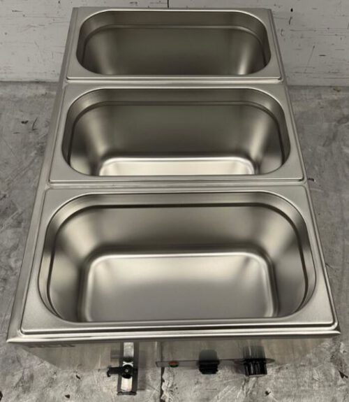 Au Bain Marie 3 x 1/3 GN  € 15,00